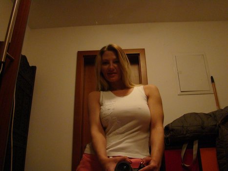 D736bb10d83a904aefc1d6ce93dc54b8